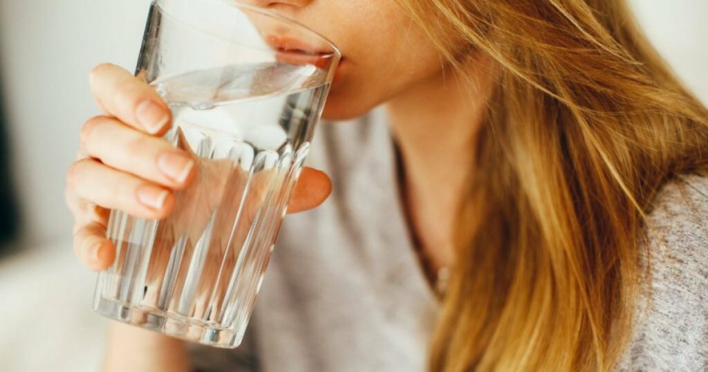 How Much Water Should We Drink per Day